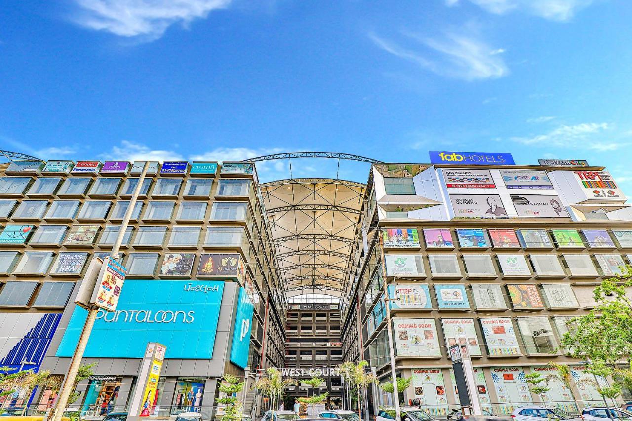 Fabhotel Parkland A Ahmedabad Luaran gambar