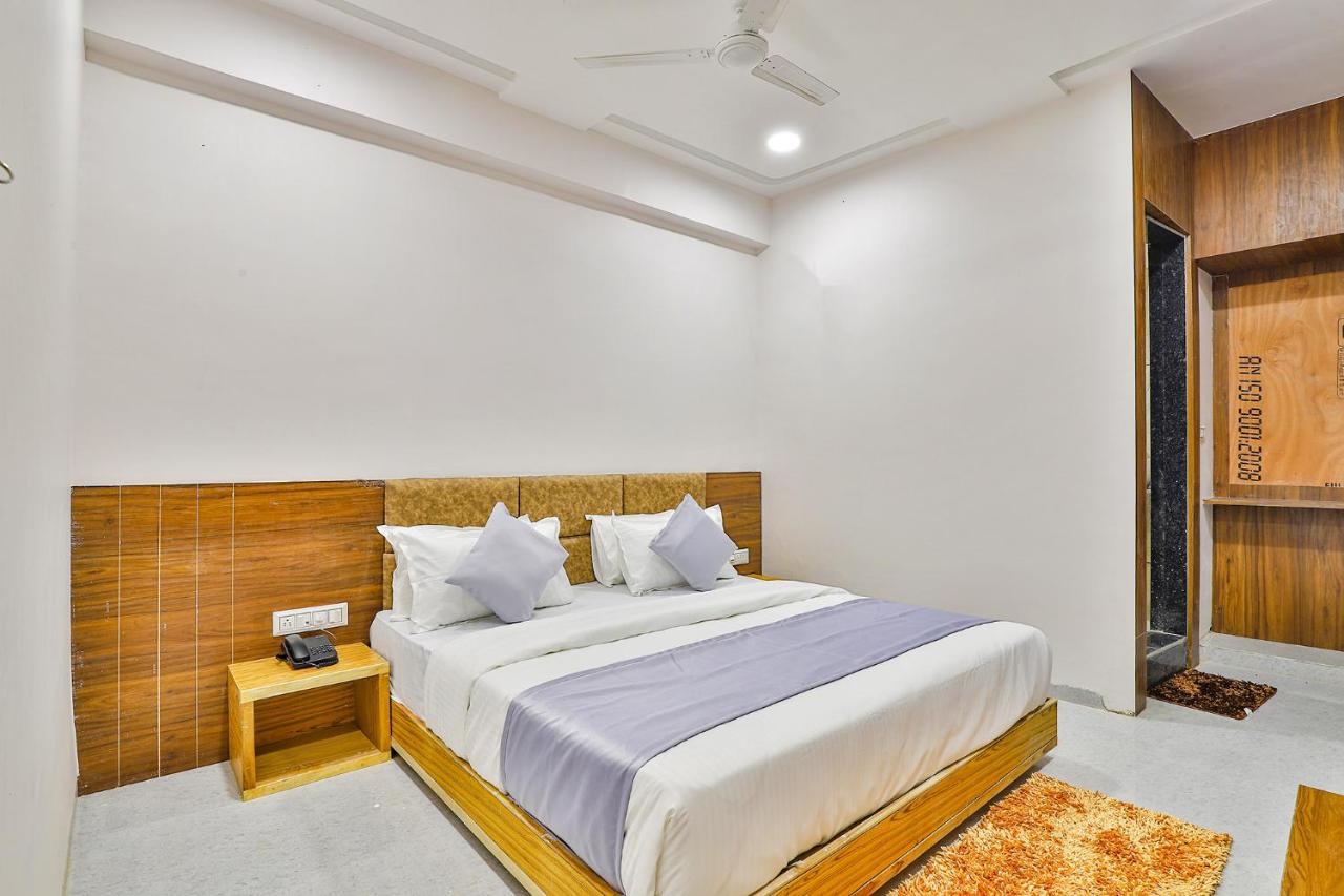 Fabhotel Parkland A Ahmedabad Luaran gambar