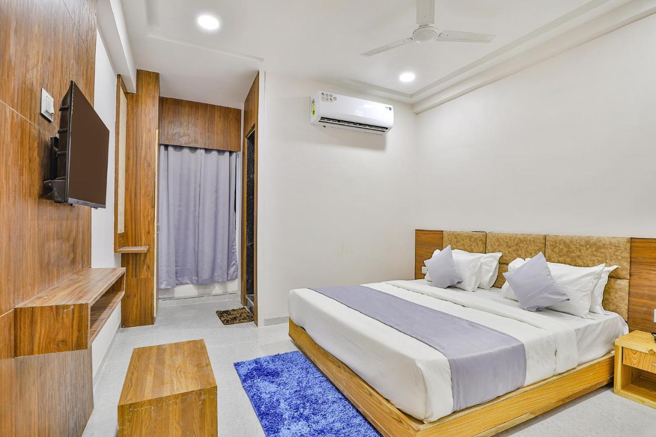 Fabhotel Parkland A Ahmedabad Luaran gambar