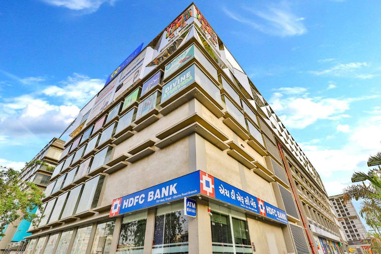 Fabhotel Parkland A Ahmedabad Luaran gambar